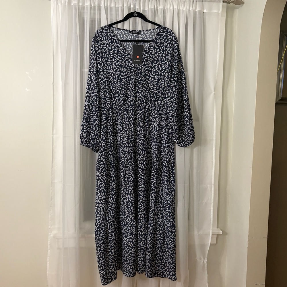 Elegant Floral Long Sleeve Dress